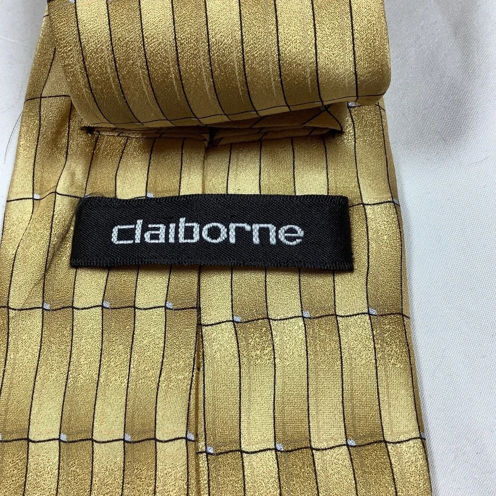 Claiborne Mens Necktie Gold Silk Geometric Square Pattern Tie‎